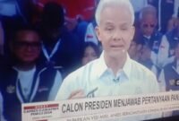 Calon Presiden No Urut 3, Ganjar Pranowo, saat Debat perdana Capres