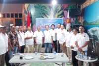 Foto Bersama Jajaran Pengurus Partai Gerindra Manggarai Barat saat Rakercab di Alam Villa Flores. (Foto: Istimewa)