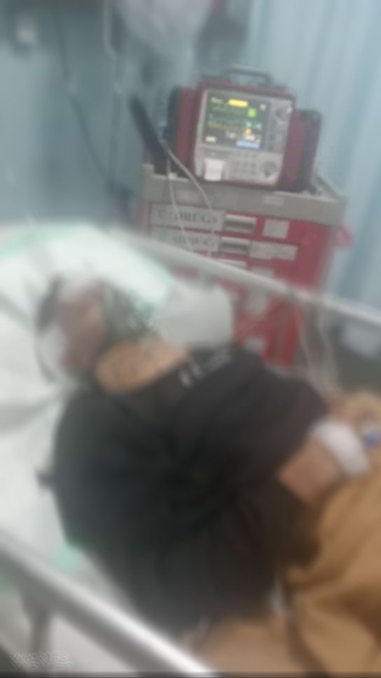 Urbanus Ronaldus Batara Nani dirawat di ruang ICU Rumah Sakit Siloam Labuan Bajo. 