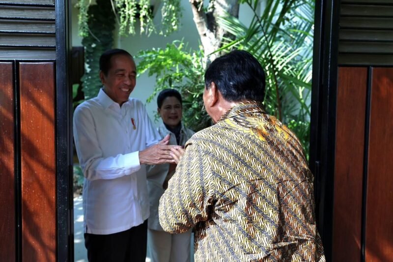 Presiden Jokowi tengah bertemu dengan presiden terpilih, Prabowo Subianto. Foto: X [twitter] Prabowo Subianto. 