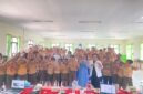 Pose bersama Siswa/i bersama Sr. Kepala Sekolah, Tenaga Kesehatan dan Kanit PPA Polres Manggarai Barat usai kegiatan 