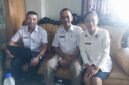 Kepala Dinas Penanaman Modal dan Pelayanan Terpadu Satu Pintu (PMPTSP) Kabupaten Manggarai Barat, Maria Imaculata Etrus Babur  didampingi sekertaris Yohanes Rinaldo Gampur dan staf tim pelayanan perijinan Marselinus Siam Taku